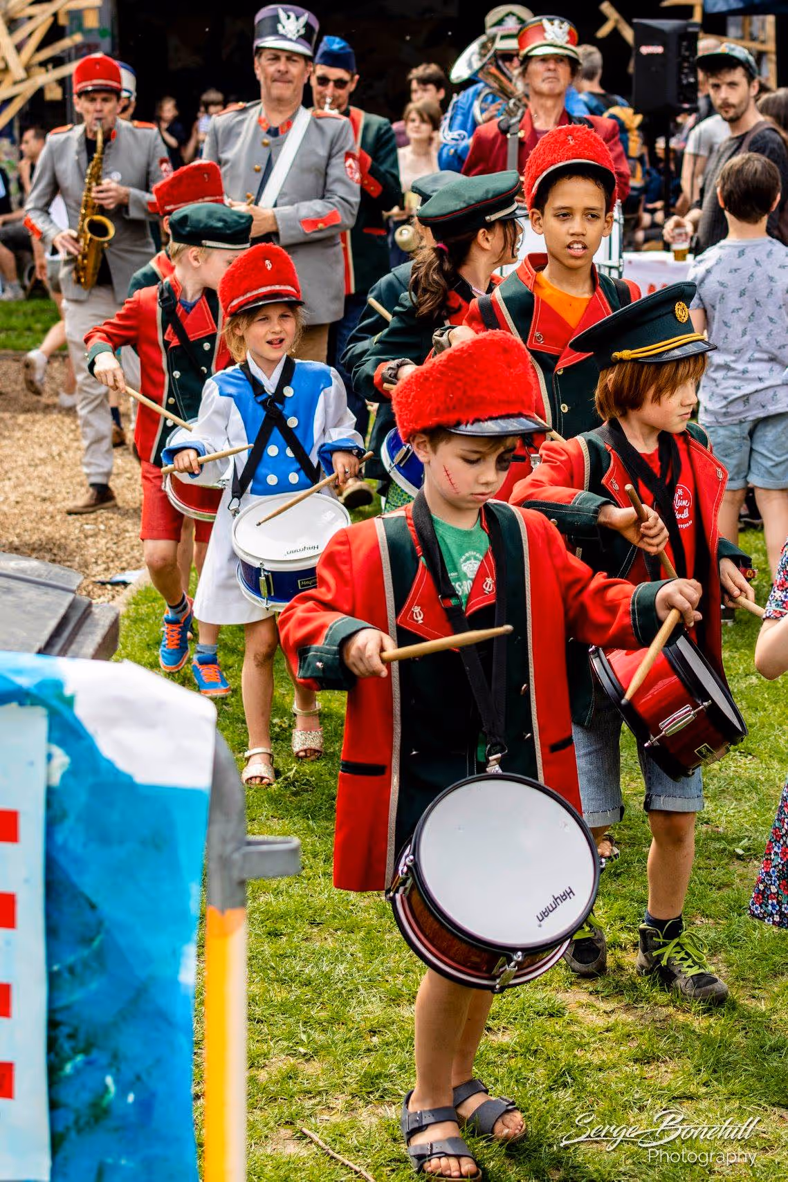 Kinderfanfare speelt op CircuTEX